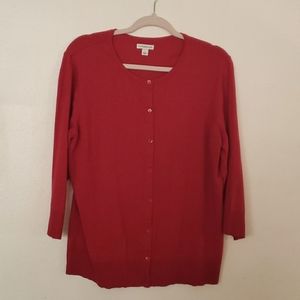 Red quarter sleeve button down sweater cardigan size L